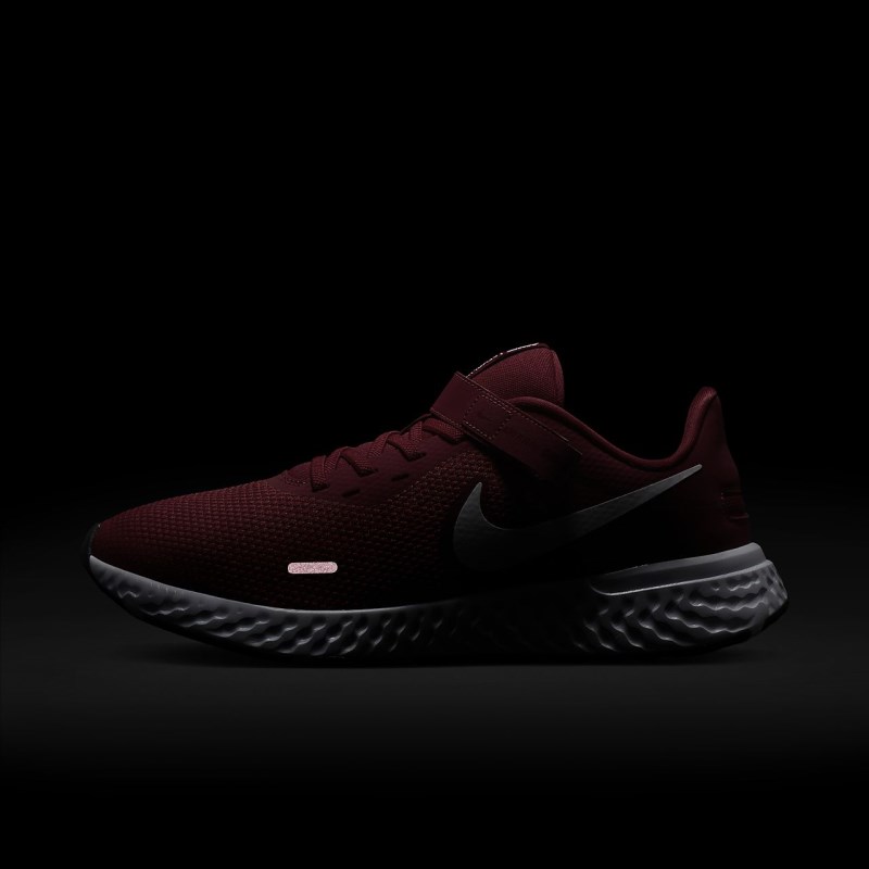 Nike レボリューション 5 FlyEase メンズ ランニングシューズ 赤 | WN3130-652