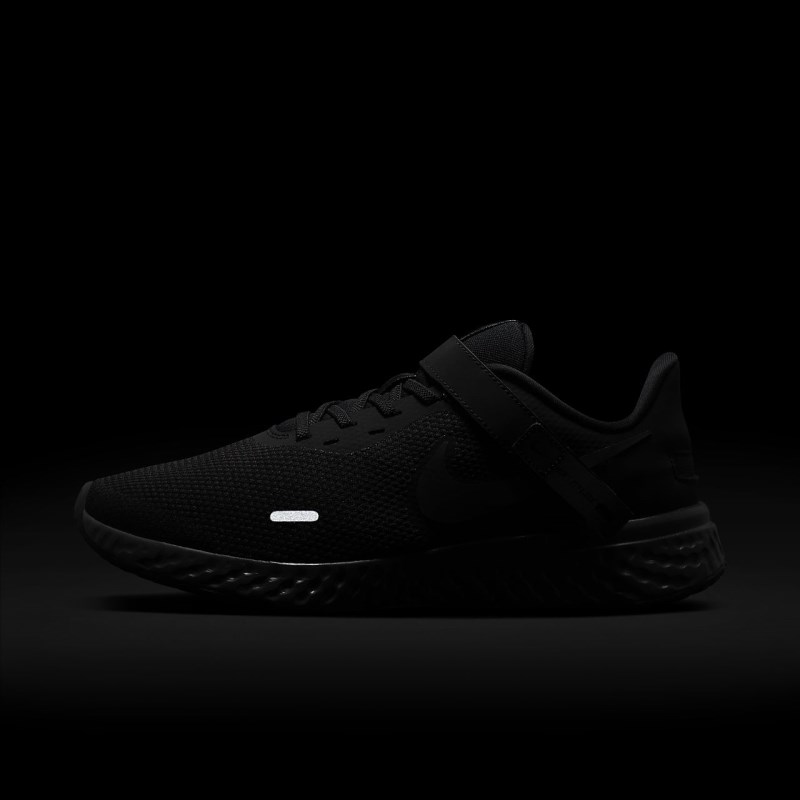Nike レボリューション 5 FlyEase メンズ ランニングシューズ 黒 | TO3322-461