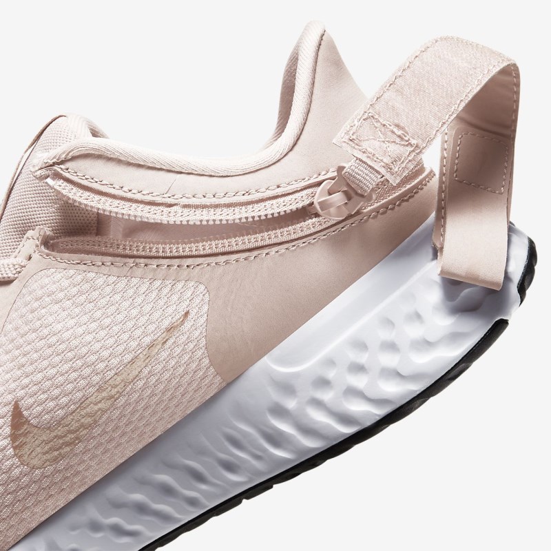Nike レボリューション 5 FlyEase レディース ランニングシューズ ピンク | KT3146-273