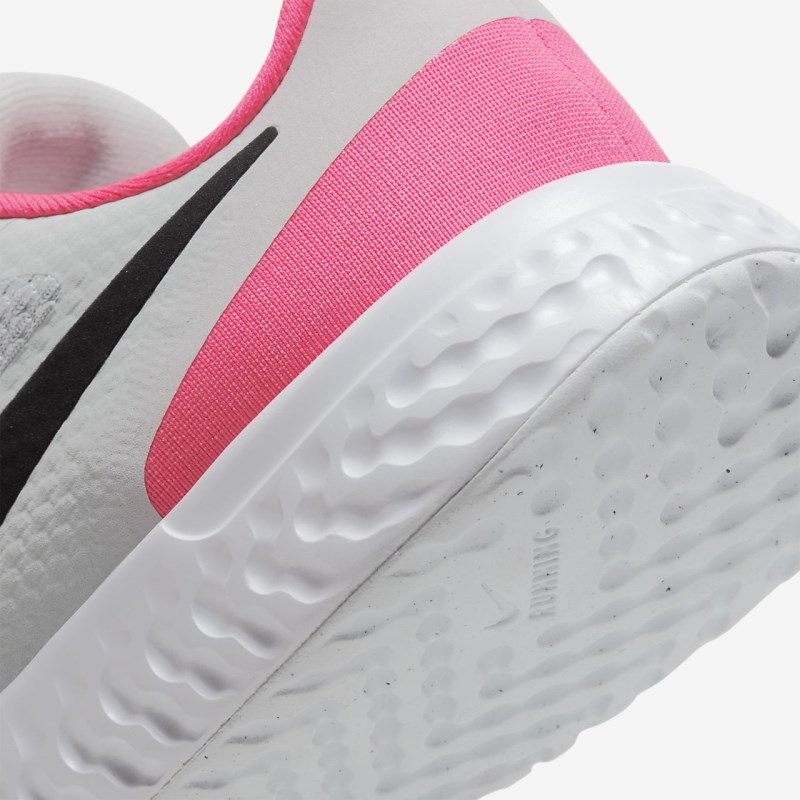 Nike レボリューション 5 キッズ ランニングシューズ ピンク | BB5958-134