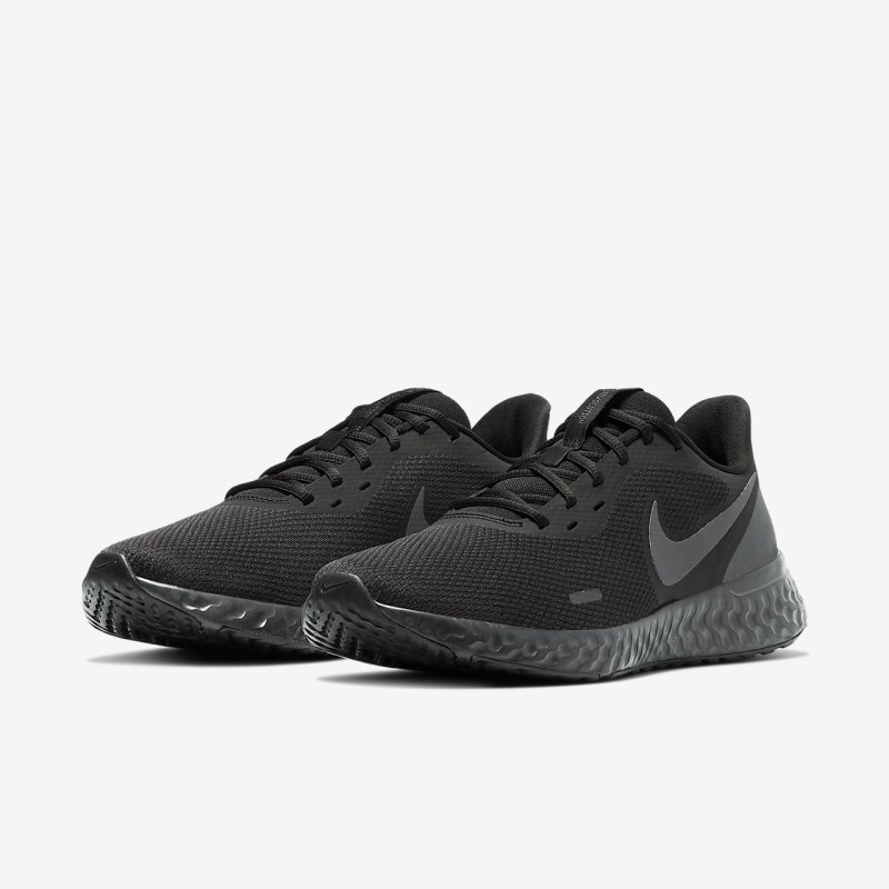 Nike レボリューション 5 メンズ ランニングシューズ 黒 | JO0993-336