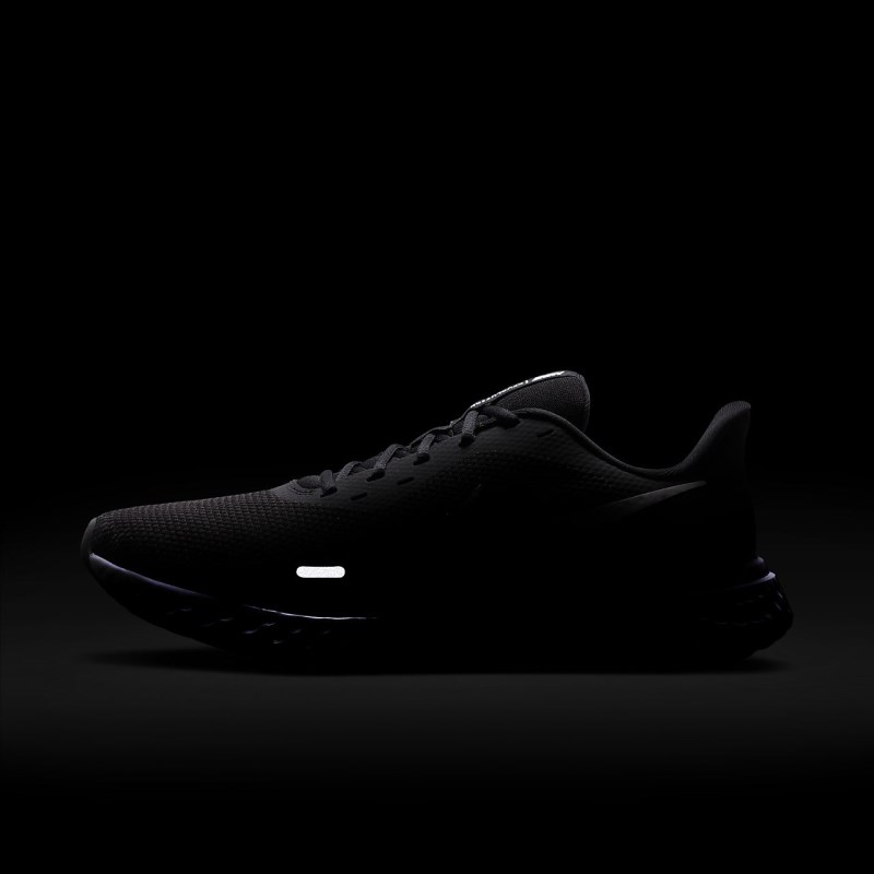 Nike レボリューション 5 メンズ ランニングシューズ 黒 | UH6964-477