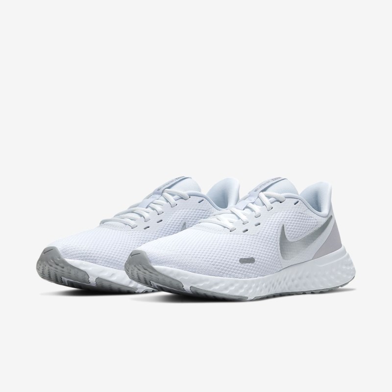 Nike レボリューション 5 レディース ウォーキングシューズ 白 | MB9176-946