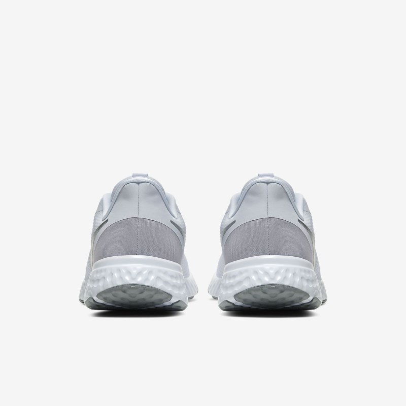 Nike レボリューション 5 レディース ウォーキングシューズ 白 | MB9176-946