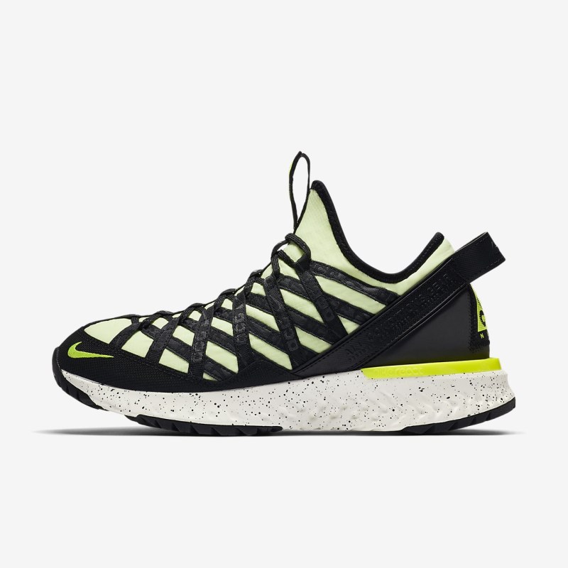 Nike ACG React Terra Gobe メンズ スニーカー ゴールド | RT8507-752
