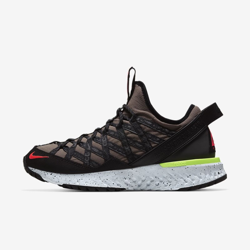Nike ACG React Terra Gobe メンズ スニーカー 黒 | DH5902-913