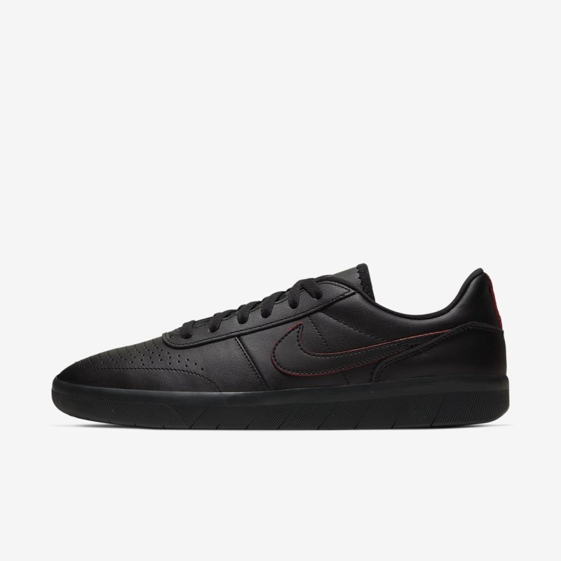 Nike SB チーム クラシック プレミアム レディース スケシュー 黒 | JC6148-556