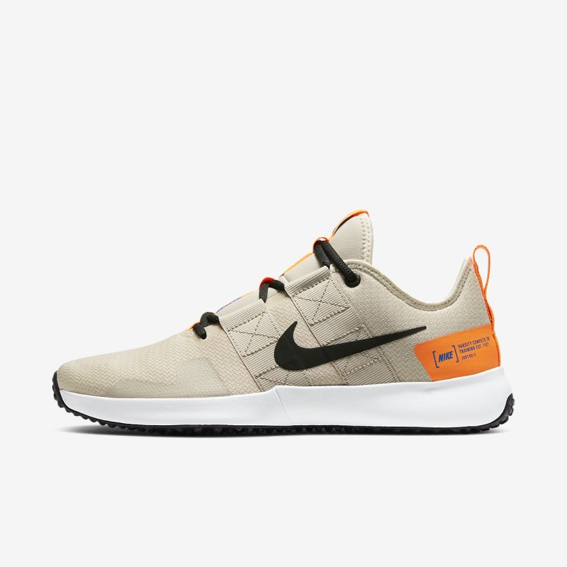 Nike Varsity Compete TR 2 メンズ ウォーキングシューズ 白 | LC5962-067
