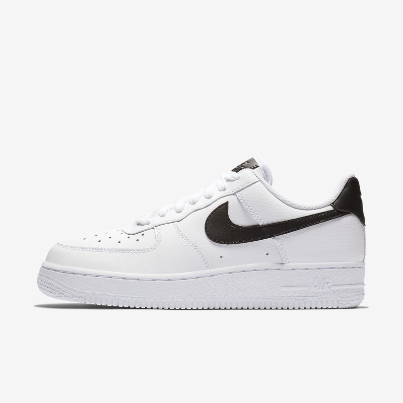 Nike エア フォース 1 '07 レディース スニーカー 白 | BP8256-422