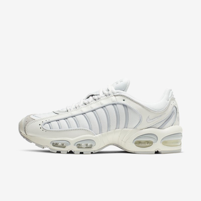 Nike エア マックス Tailwind IV メンズ スニーカー 白 | VN2434-275