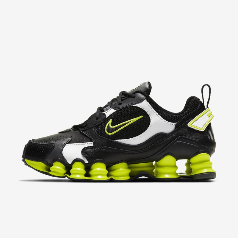Nike ショックス TL Nova レディース スニーカー 黒 | ES7550-504