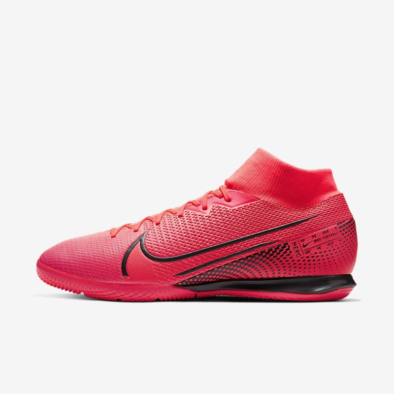 Nike マーキュリアル Superfly 7 Academy IC レディース サッカーシューズ 赤 | IG4542-912