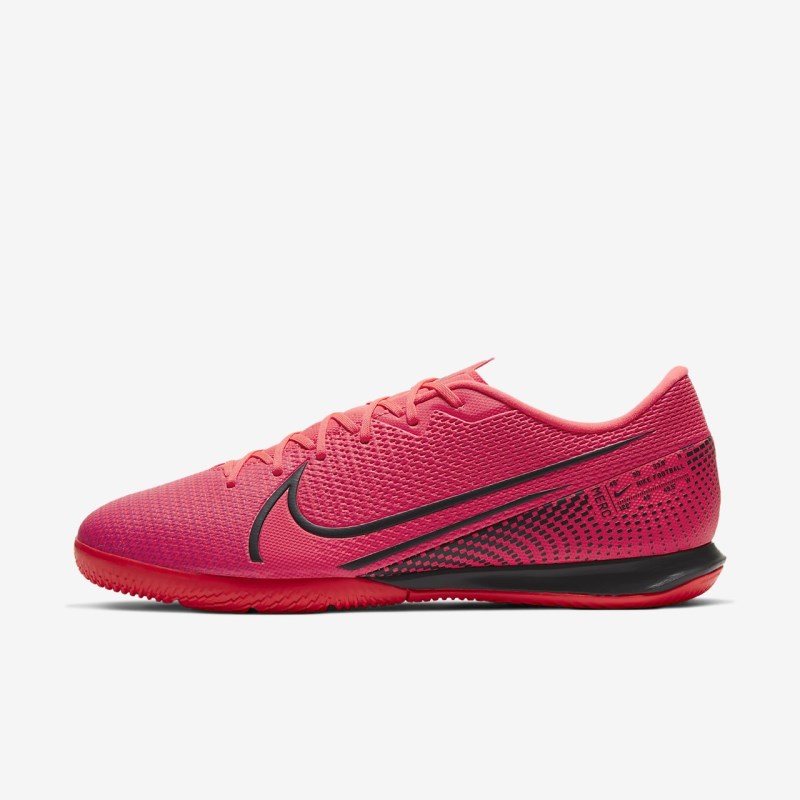 Nike マーキュリアル Vapor 13 Academy IC レディース サッカーシューズ 赤 | EU5315-362